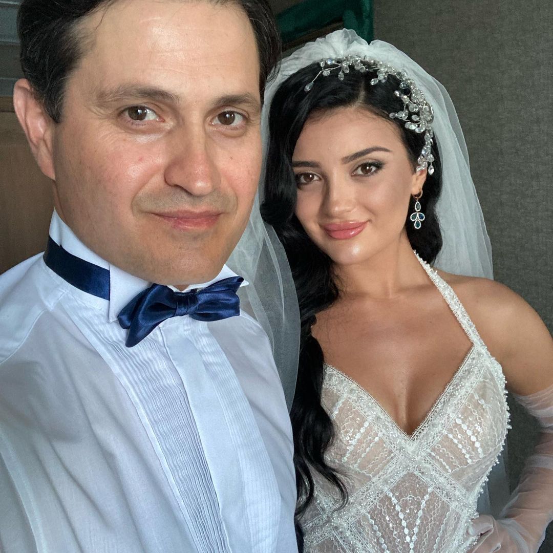 Сеітаблаєв повідомив про весілля своєї старшої доньки 26-річної Назли
