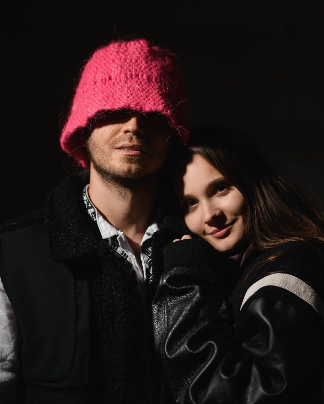 Олег Псюк зі своєю дівчиною / © instagram.com/bilobrov_oleksandra