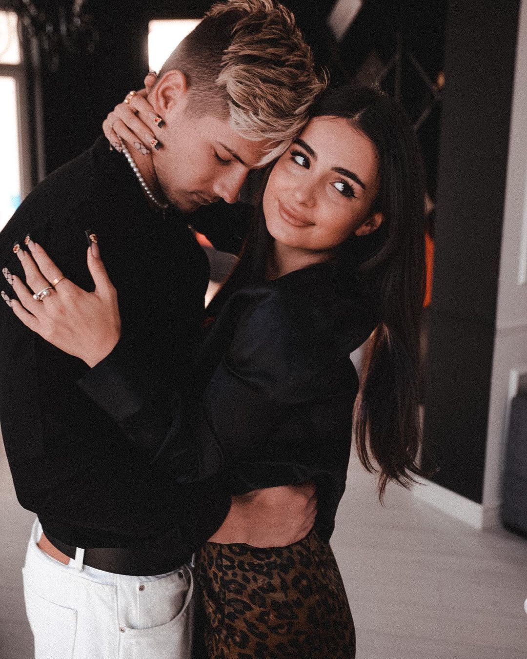 Анна Трінчер та Олександр Волошин / © instagram.com/annatrincher_official