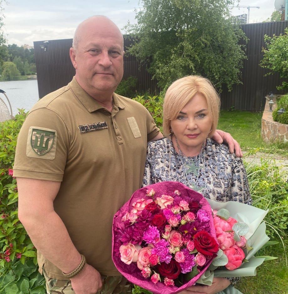 Оксана Білозір та Роман Недзельський / © facebook.com/oksana.bilozir