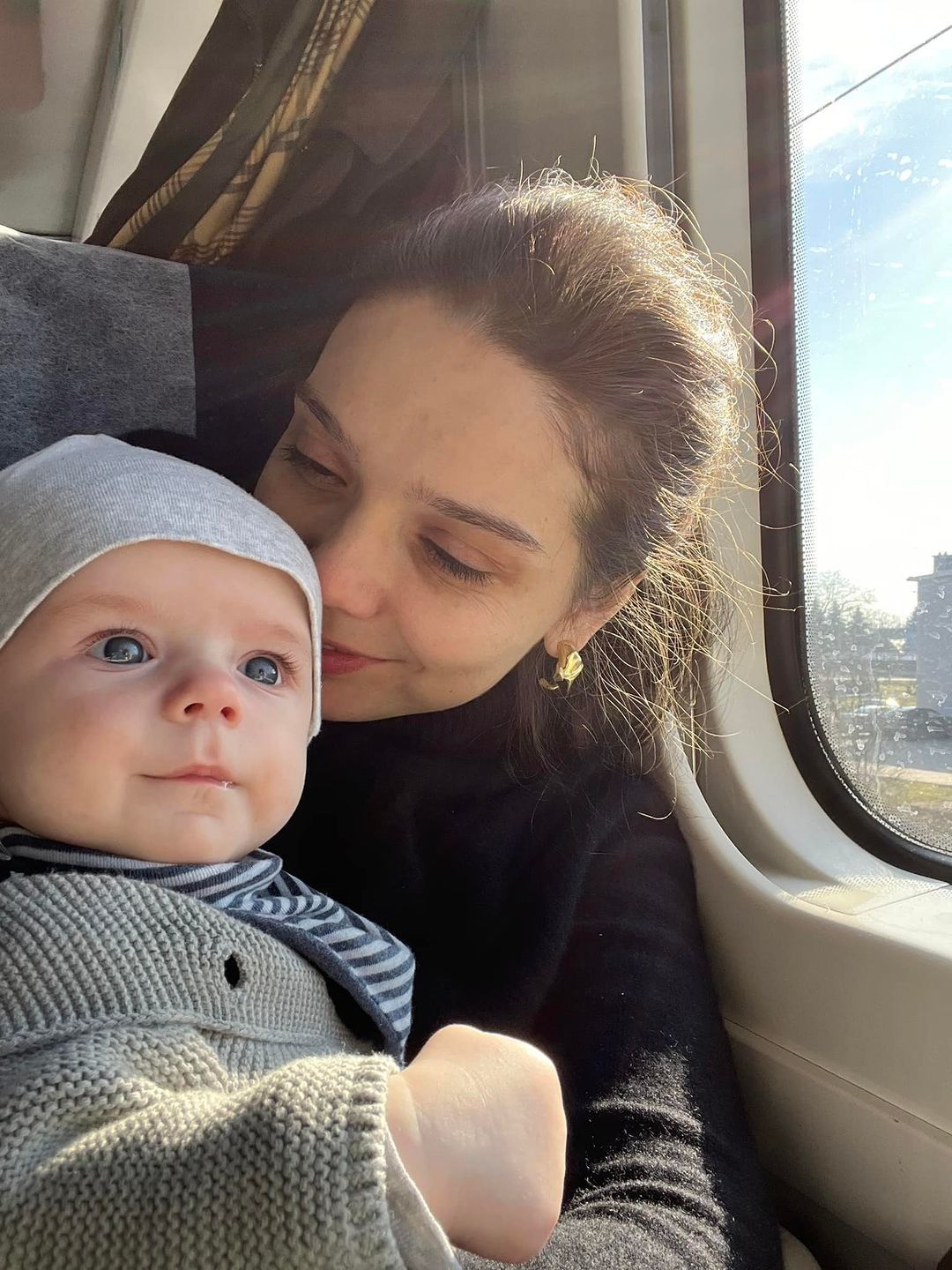 Дружина Олега Сенцова з їхнім сином / © instagram.com/veronika_velch